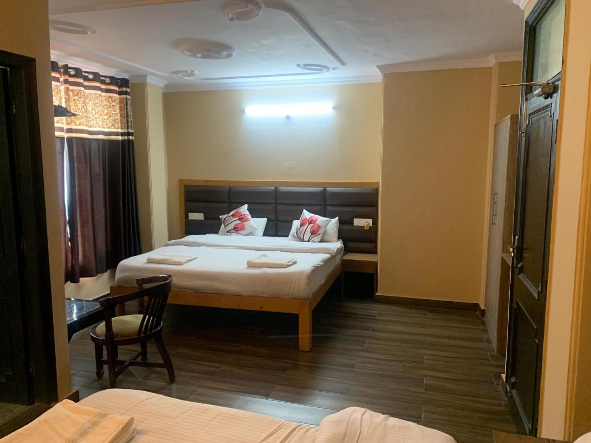 Aarika Homestay Shimla Buitenkant foto
