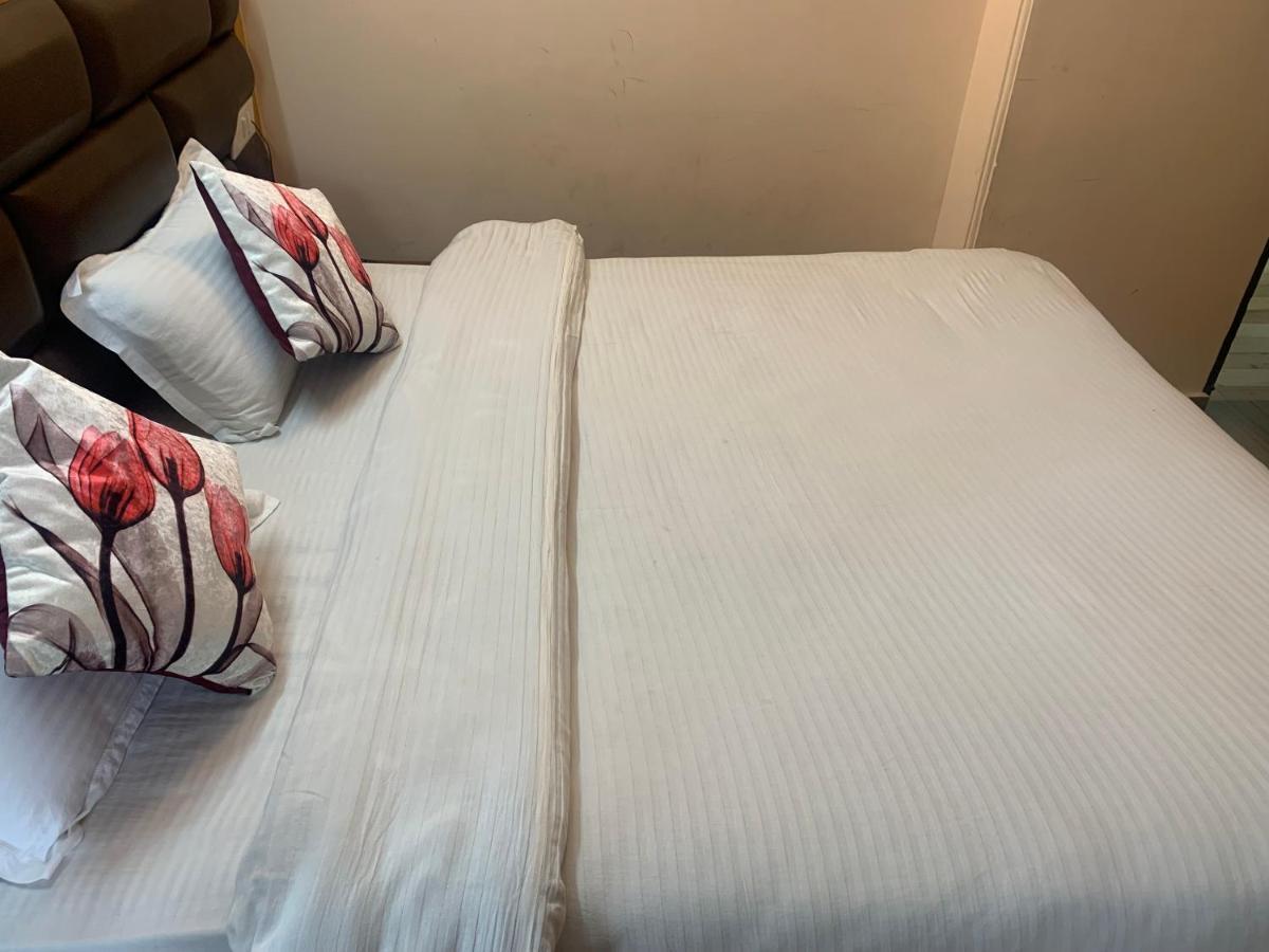 Aarika Homestay Shimla Buitenkant foto