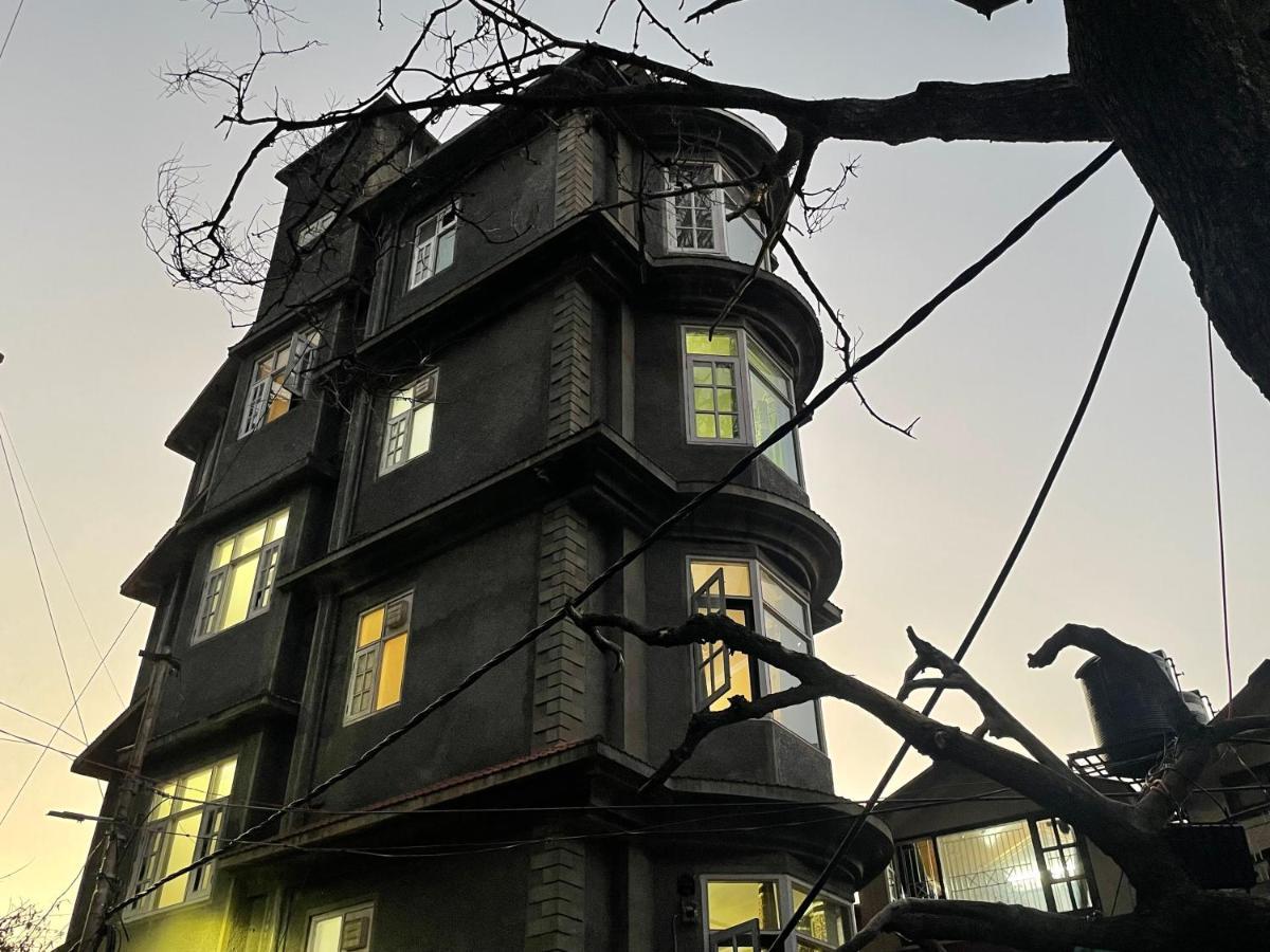 Aarika Homestay Shimla Buitenkant foto